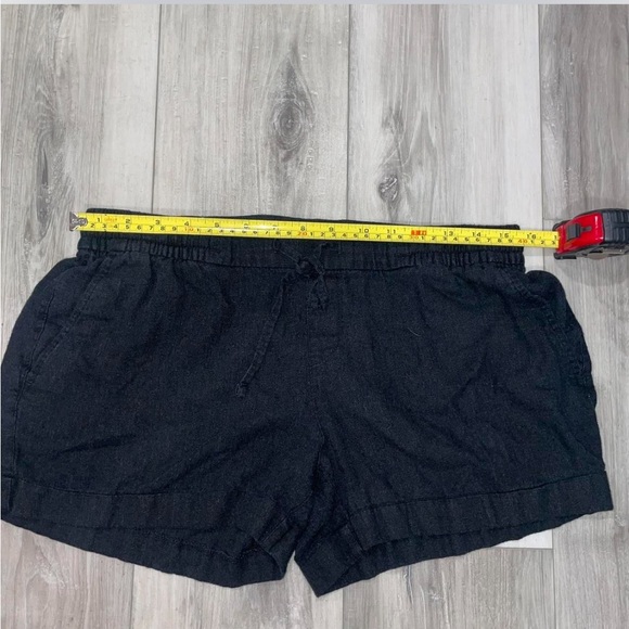 Old Navy Black Linen Shorts - Picture 4 of 7